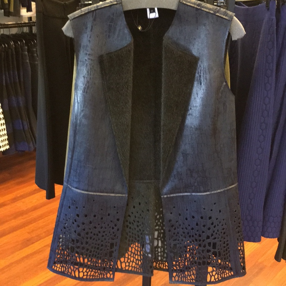 Plater laser cut vest